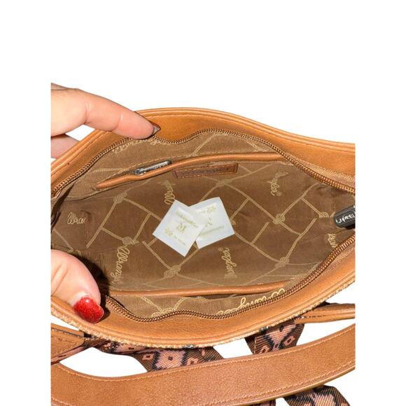 NEW Wrangler Brown Aztec Southwestern tapestry BAG SET WEEKEND DUFFLE & PURSE - Picture 10 of 15